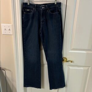 Lee Relaxed Bootcut At the Waist Dark Indigo Women’s Jeans SZ 8 Short 3058557